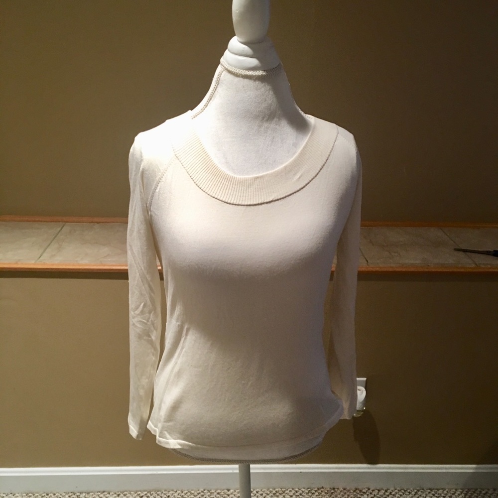 Everything Must Go! Classic Loft Cream Sweater